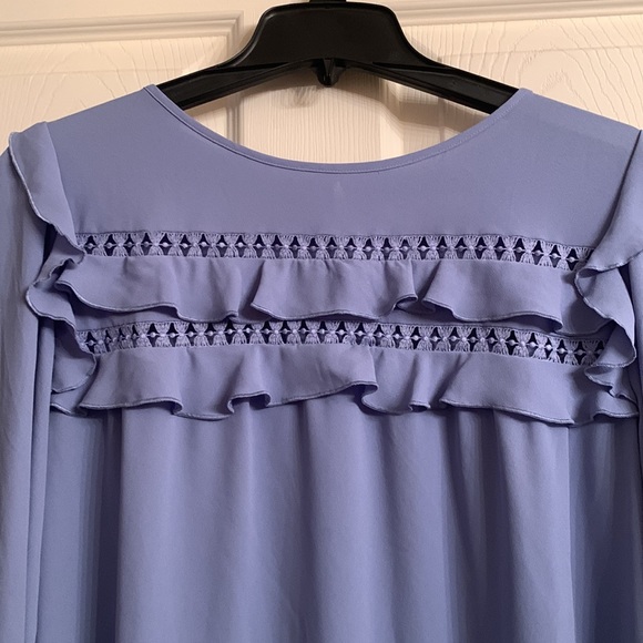 Loft Blue Blouse - Picture 2 of 3